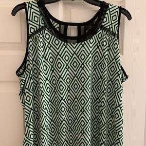 Women’s sleeveless top, Worthington, size XL
